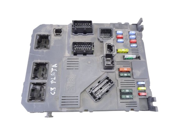 Caja reles / fusibles, Citroen C3 1.4 HDi Exclusive 2003, 9657999380