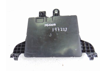 Caja reles / fusibles, Opel Insignia Berlina Cosmo 2010, 13277317