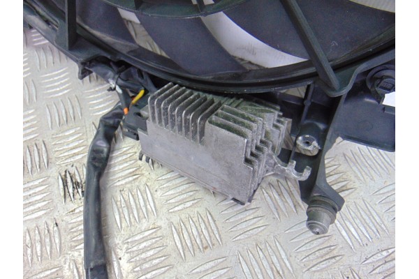 4B0121205C  ELECTROVENTILADOR AUDI A6 AVANT (4B5) 3.0 2002 4B0121205C 195403 AUDI - 2