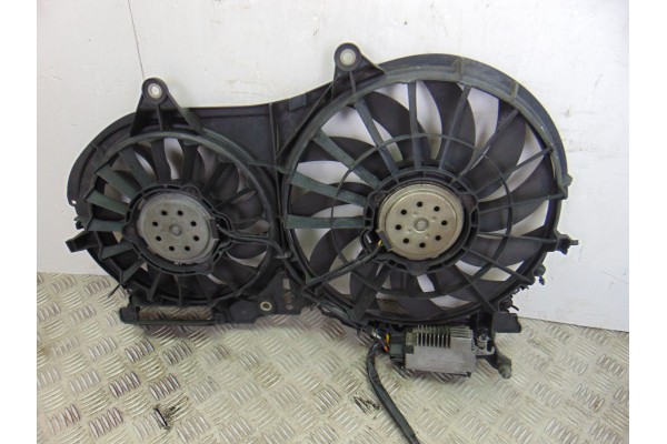 4B0121205C  ELECTROVENTILADOR AUDI A6 AVANT (4B5) 3.0 2002 4B0121205C 195403 AUDI - 3