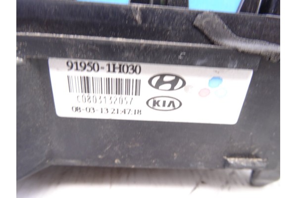 Caja reles / fusibles, Kia Ceed (Ed) Concept 2009, 919501H030