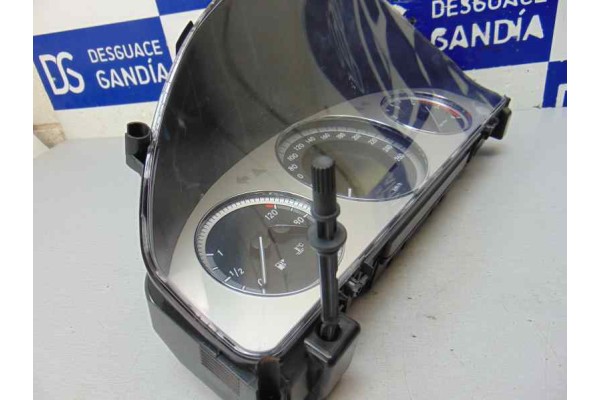 Cuadro instrumentos, Mercedes-benz Clase C (Bm 204) Berlina C 220 Cdi (204.008) 2009, A2049004500