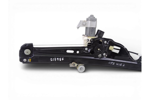 Elevalunas trasero derecho, Bmw Serie 5 Berlina (E60) 525xi 2005