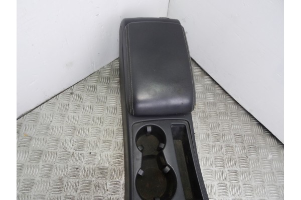 Apoyabrazos central, Audi A5 Coupe (8T) 2.7 Tdi 2008, 8K0864981F
