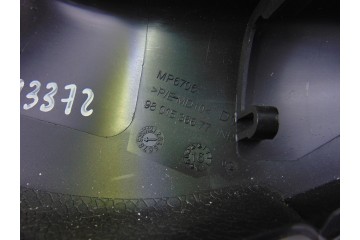 Guarnecido porton trasero, Peugeot 208 GT Line 2016, 9801536677