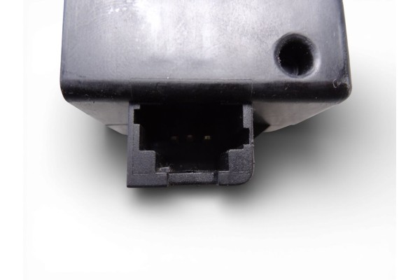 Cerradura maletero / porton, Citroen C4 Berlina VTR Plus 2006, 9652301980