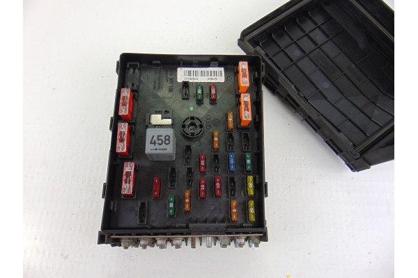 Caja reles / fusibles, Volkswagen Passat Berlina (3C2) Sportline 2005