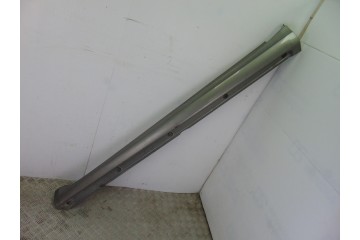 A1696101908 FALDON LATERAL MERCEDES-BENZ CLASE A (BM 169)