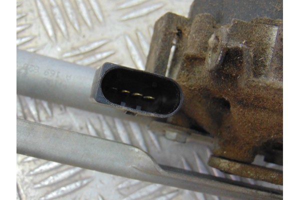 A1698200300 MOTOR LIMPIA DELANTERO MERCEDES-BENZ CLASE A (BM 169)