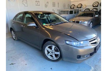 HONDA ACCORD BERLINA (CL/CN) 2.2i CTDi Executive