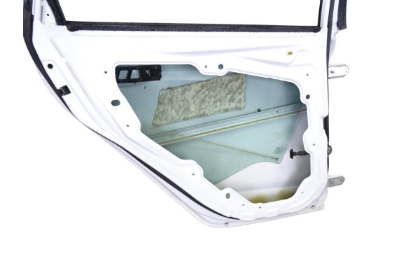 Puerta trasera izquierda, Ford Fiesta (CB1) Ambiente 2010