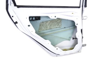 Puerta trasera izquierda, Ford Fiesta (CB1) Ambiente 2010