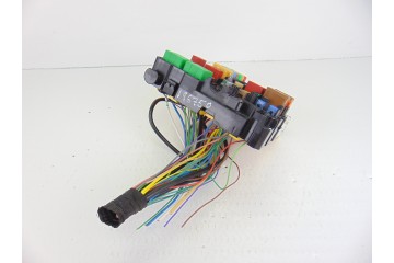 9804848480 CAJA RELES / FUSIBLES DS 3 CROSSBACK Performance Line 9804848480 196750 DS - 1