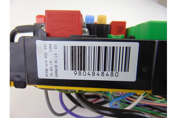 9804848480 CAJA RELES / FUSIBLES DS 3 CROSSBACK Performance Line 9804848480 196750 DS - 2