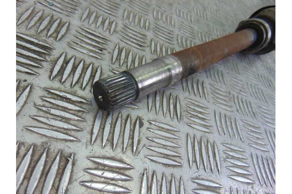 9670725580 TRANSMISION DELANTERA DERECHA PEUGEOT 308 Style 2015 9670725580 196939 PEUGEOT - 3