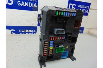 Caja reles / fusibles, Citroen C4 Cactus Feel 2014, 9807531680