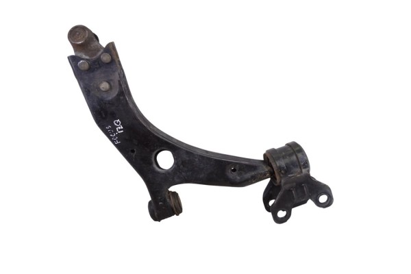 Brazo suspension inferior delantero izquierdo, Ford Focus Sportbreak (Cew) Trend 2021