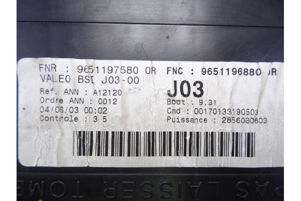 Caja reles / fusibles, Peugeot 307 Break / Sw (S1)(04.2002) Sw 2003, 9651197580