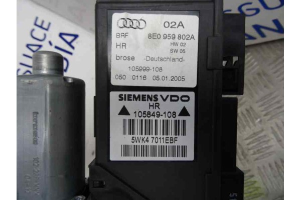Elevalunas trasero derecho, Audi A4 Avant (8E) 3.0 TDI Quattro 2005, 8E0959802A