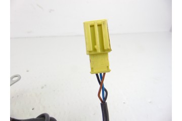 3C0880242  AIRBAG LATERAL DERECHO VOLKSWAGEN PASSAT BERLINA (3C2) Advance 2005 3C0880242 197221 VOLKSWAGEN - 1