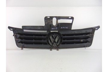 Rejilla delantera, Volkswagen Polo Iv (9N1) Trendline 2003