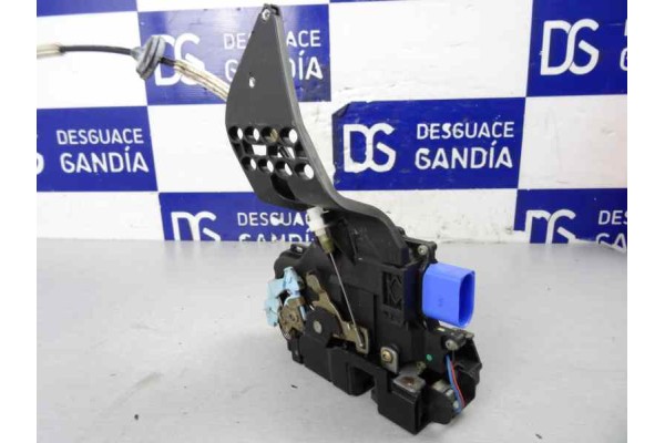 Cerradura puerta delantera izquierda, Volkswagen Touareg (7LA) Tdi V6 2006, 3D1837015