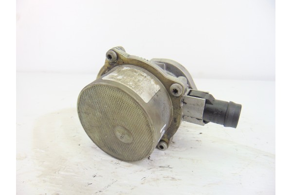 Depresor freno / bomba vacio, Nissan Almera (N16/E) Tekna 2005, 82003271