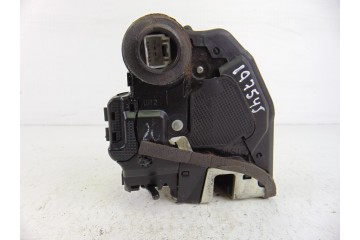 Cerradura puerta trasera derecha, Toyota Auris (E15) Luna 2008