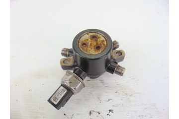 Rampa inyectora, Nissan Almera (N16/E) Tekna 2005, 8200057345