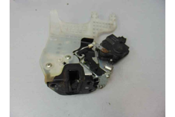 Cerradura puerta trasera izquierda, Hyundai Tucson (Jm) 2,0 CRDi VGT Comfort Full 4X4 2007