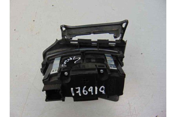 Mando luces, Ford Focus Berlina (CB8) Trend 2012, BM5T13A024CC