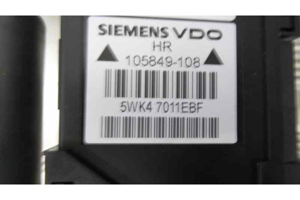 Elevalunas trasero derecho, Audi A4 Berlina (8E) 2.0 TDI 16V (103kW) 2005, 8E0839462B