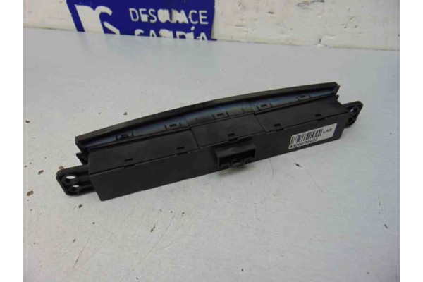 Warning, Ssangyong Tivoli Limited 4x2 2017, 85200-35002