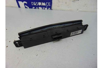 Warning, Ssangyong Tivoli Limited 4x2 2017, 85200-35002