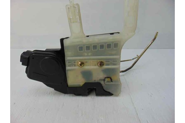 Cerradura puerta delantera derecha, Hyundai Tucson (Jm) 2.0 CRDi Comfort 2005