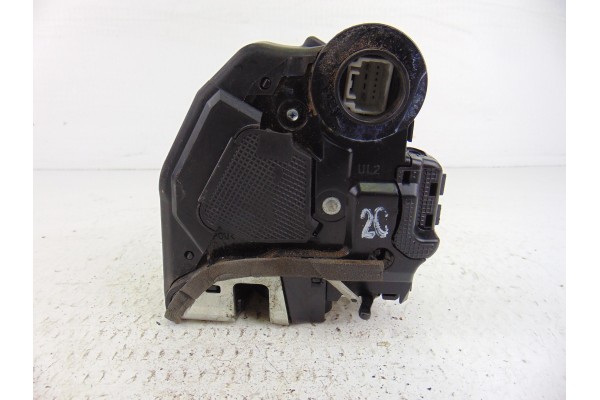 Cerradura puerta trasera izquierda, Toyota Auris (E15) Luna 2008