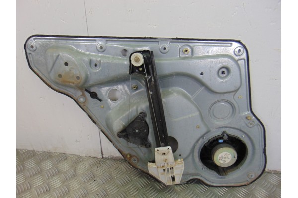 Elevalunas trasero derecho, Seat Leon (1M1) Signo 2003, 1C0959812A