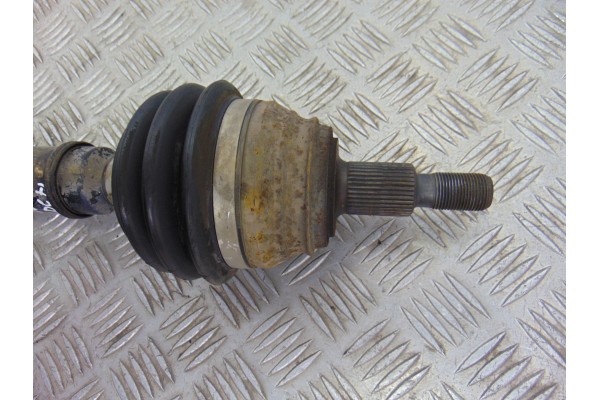Transmision delantera derecha, Volkswagen New Beetle Berlina (9C1/1C1) 1.9 Tdi 1999
