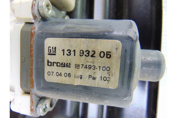 13193202  ELEVALUNAS TRASERO IZQUIERDO OPEL ASTRA H TWIN TOP Enjoy 2006 13193202 197501 OPEL - 4