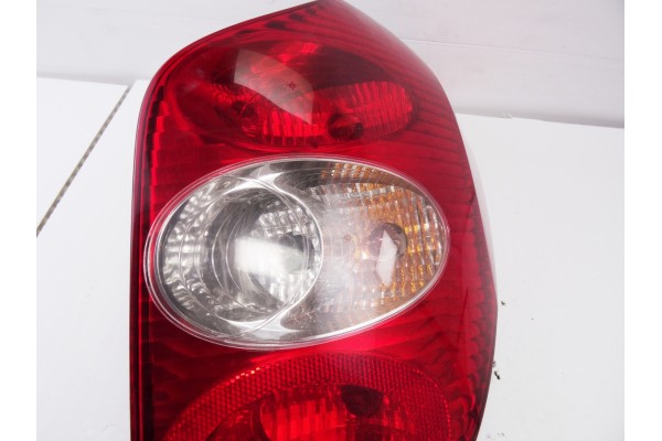 Piloto trasero derecho, Renault Laguna Ii Grandtour (KG0) Dynamique 2004, 8200002472