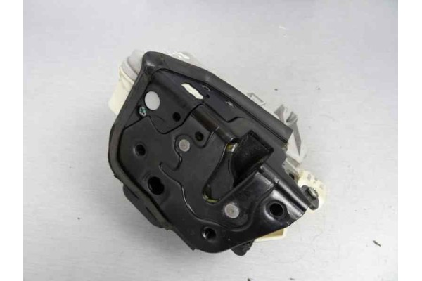 Cerradura puerta delantera izquierda, Audi A4 Avant (8E) 2.0 Tdi 2006, 8E1837015AA