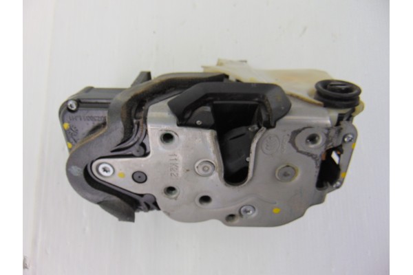 Cerradura puerta trasera izquierda, Chevrolet Aveo Hatchback Lt 2012