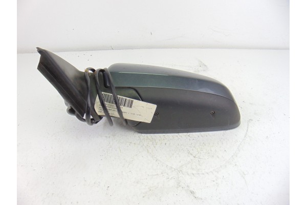 Retrovisor izquierdo, Audi A4 Avant (8E) 2.7 Tdi (Dpf) 2008