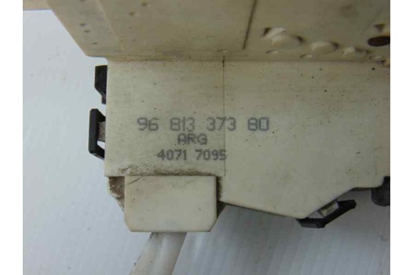 Cerradura puerta trasera izquierda, Peugeot 407 Sw Premium 2004, 9681337380