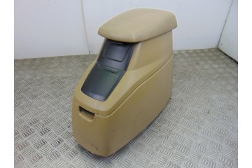  APOYABRAZOS CENTRAL SSANGYONG RODIUS Xdi 2010 197667 SSANGYONG - 1