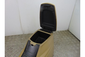  APOYABRAZOS CENTRAL SSANGYONG RODIUS Xdi 2010 197667 SSANGYONG - 1