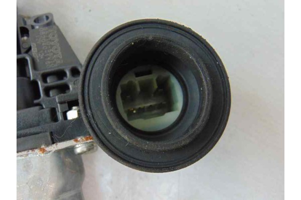 Elevalunas trasero izquierdo, Lexus Is (DS2/IS2) 250 V6 2007