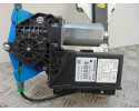 Elevalunas trasero derecho, Audi A4 Avant (8E) 2.7 Tdi (Dpf) 2008