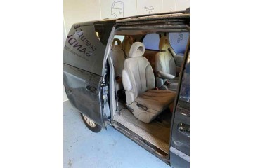 CHRYSLER VOYAGER (RG) 2.5 CRD Grand Voyager Limited