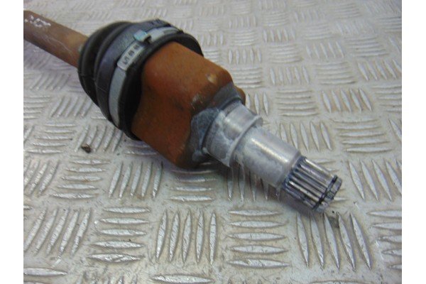 Transmision delantera izquierda, Volvo S40 Berlina 1.6 Momentum 2007, 31211254